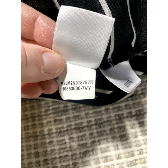 Anne Klein Womens XL Black & White Striped Shot Sleeve Ruffle Bottom Blouse - Picture 7 of 10